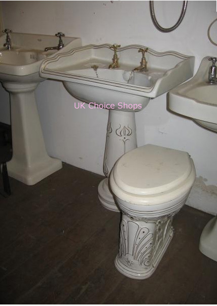 Adamsez Toilet Seats